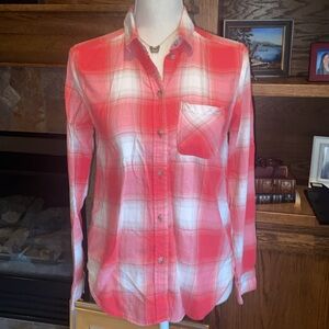 American Eagle Vintage Boyfriend Flowy Pink Plaid Checkered Blouse Shirt Top